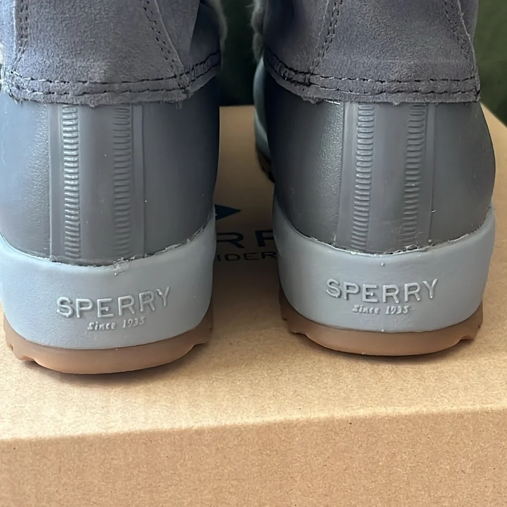 Sperry brand new
